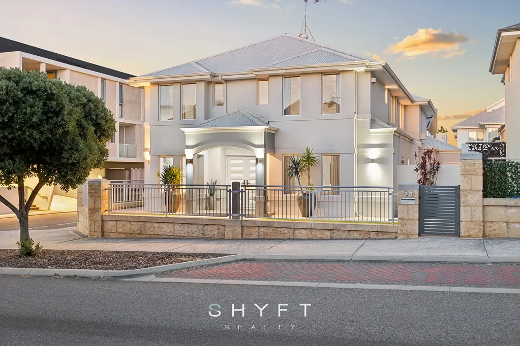 28 Shoreham Turn, Mindarie, WA 6030