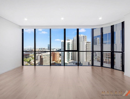 3103/718 George Street, Haymarket, Sydney CBD, 3 Kuwarto, 2 Banyo, Apartment