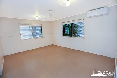 卧室 - 58 Darling Crescent, Mount Isa, QLD 4825