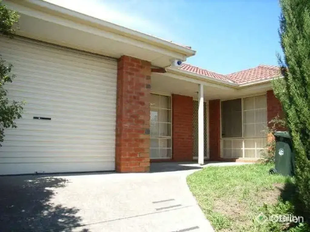 Spacious 3 Bedroom Home - Offers Convenience and Style