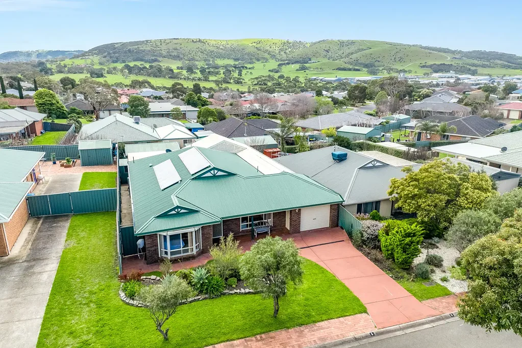 Hayborough 3ਬੈੱਡਰੂਮ Great Location | Flexible Floor Plan | Low-Maintenance Living