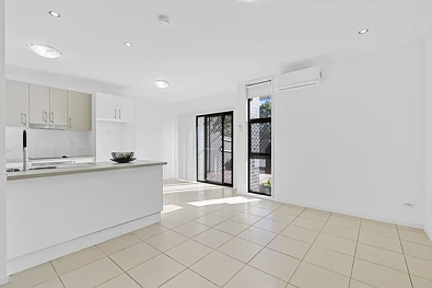 客厅 - 2/19 Wallace Street, Caboolture, QLD 4510