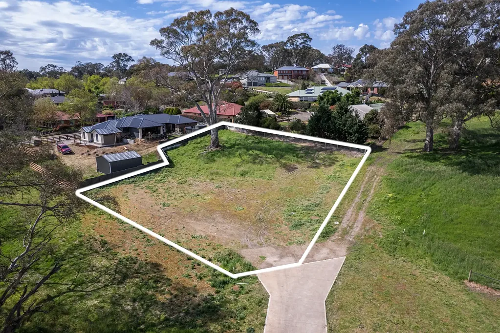 Mount Barker A Generational Opportunity in Mount Barkers Waterford Estate.