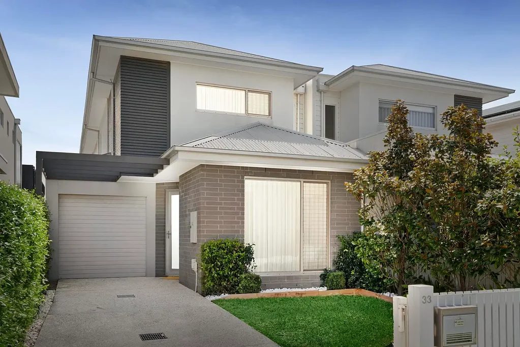 33 Tobruk Crescent, Williamstown, VIC 3016