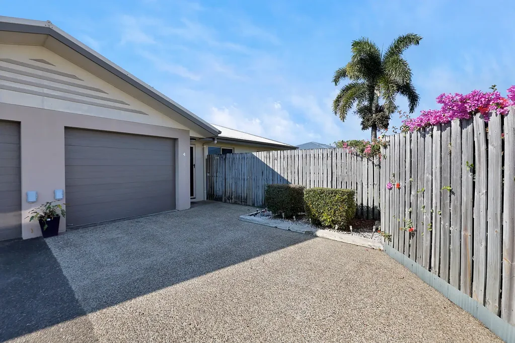 4/11 Perkins Street, North Mackay, QLD 4740