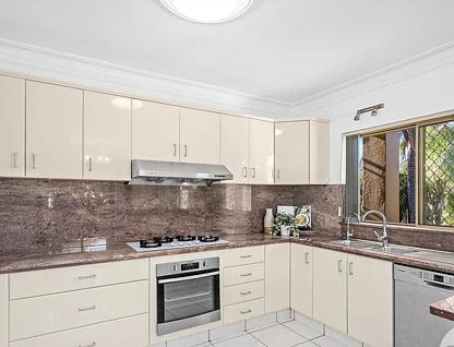 260 Patrick Street, Hurstville, St George, 5 침실, 3 욕실, House