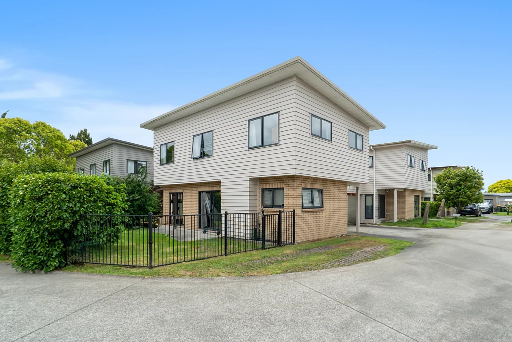 6 Whau Crescent, Avondale, Auckland City, Auckland