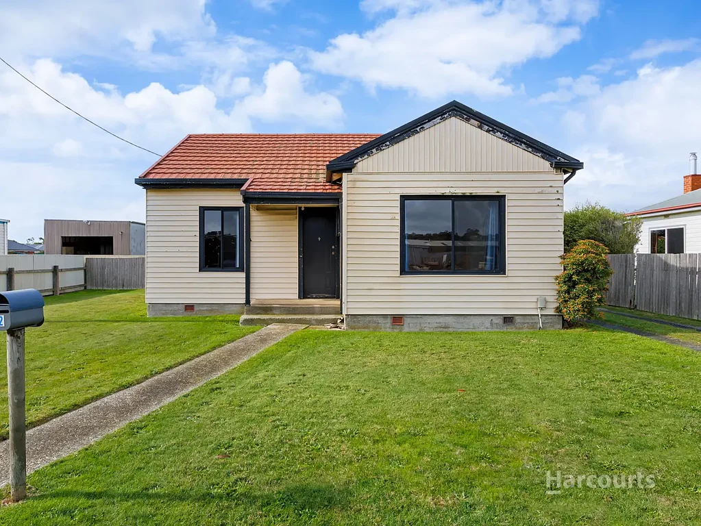 22 Falmouth Street, Somerset, TAS 7322