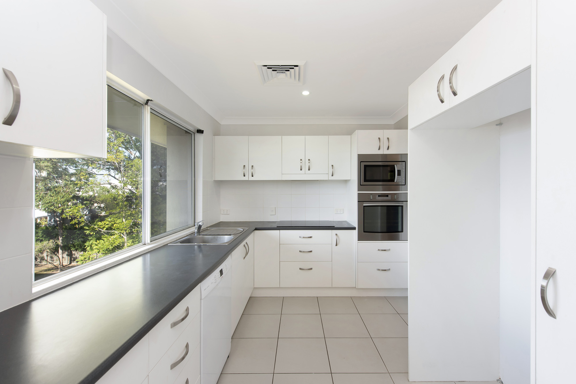 UNIT 9 42 WAVERLEY RD, TARINGA QLD 4068, 0房, 0浴, Unit