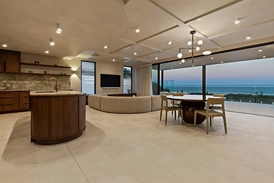Byron Bay 4 Slaapkamer SORA by Ziegler | A Landmark Byron Bay Residence Above the Pacific
