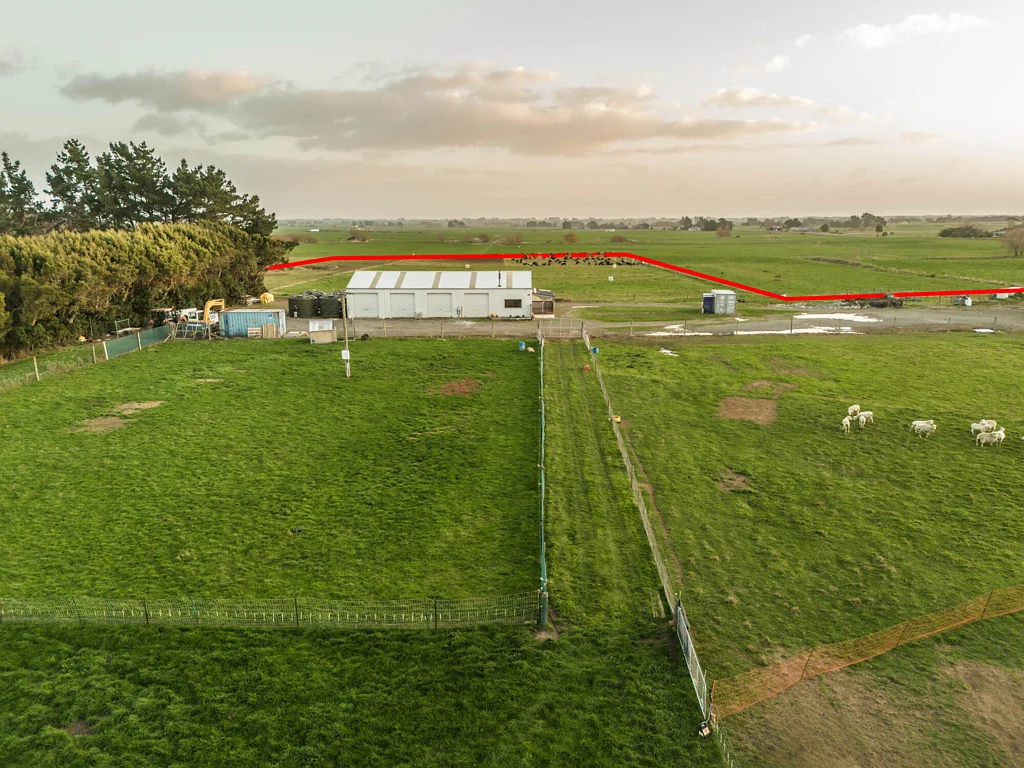 Sanson 21 Acres of opportunity