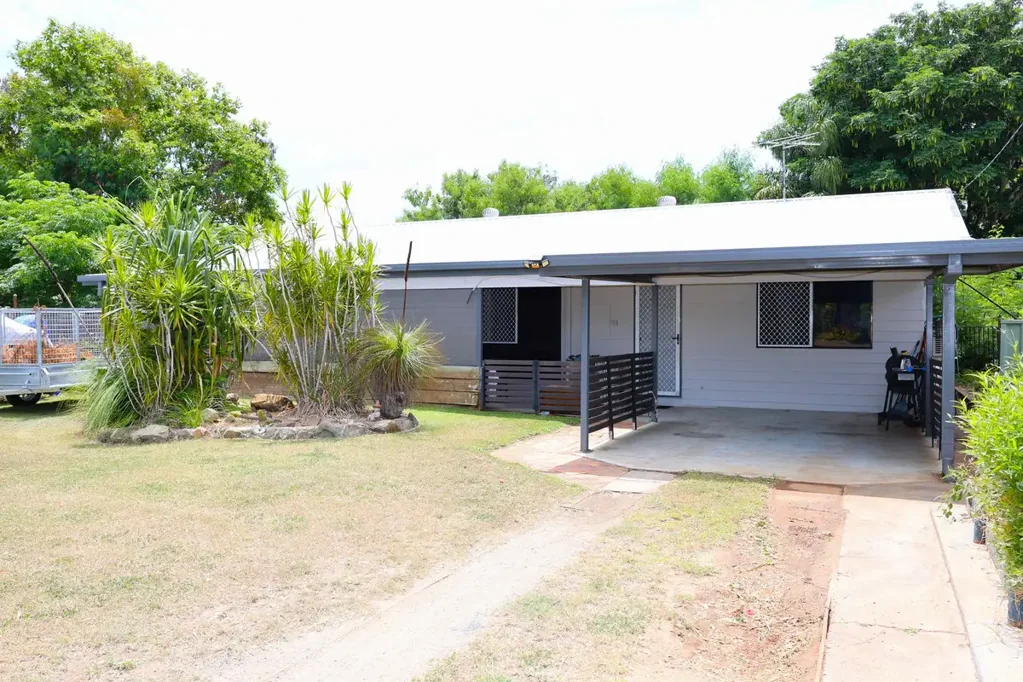 1 Buxton Drive, Gracemere, QLD 4702