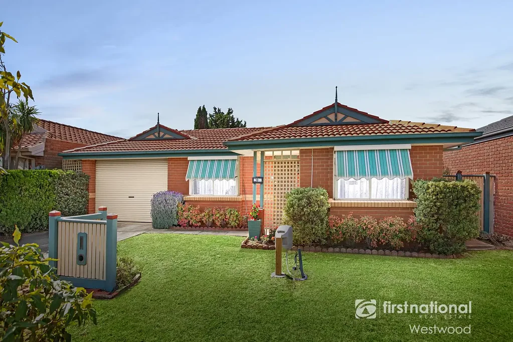 Werribee 3房 宁静庭院位置 宽敞明亮客厅 主卧带步入式衣帽间 户外娱乐空间充足 靠近学校商圈 A Perfect Starting Point