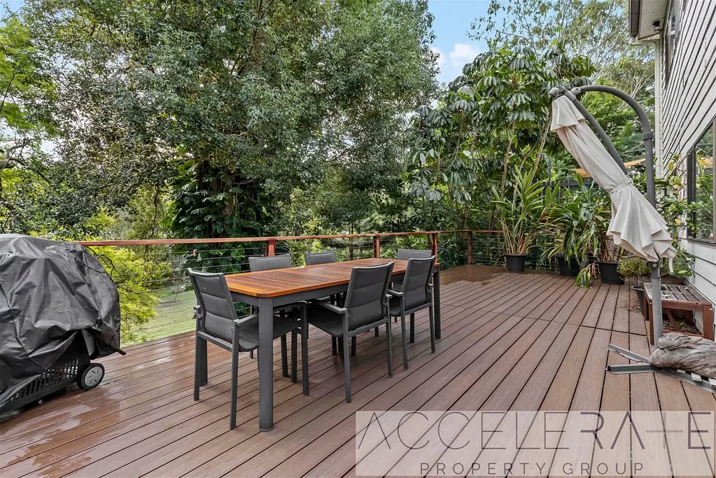Don't Let The Sunset On This Amazing Property!