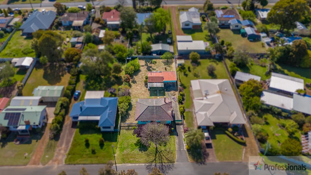 6 Finch Street, Manjimup, WA 6258