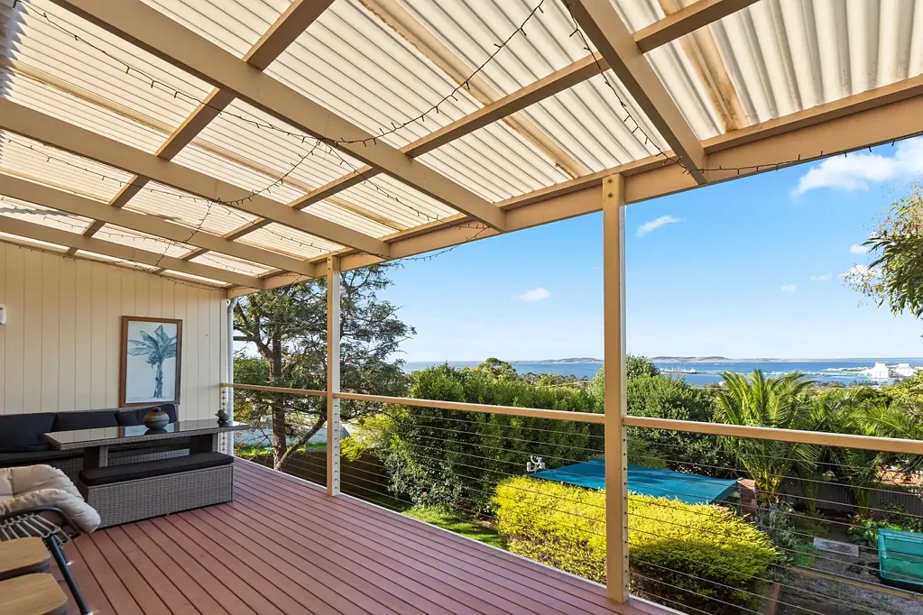 Family Living with Incredible Coastal Views