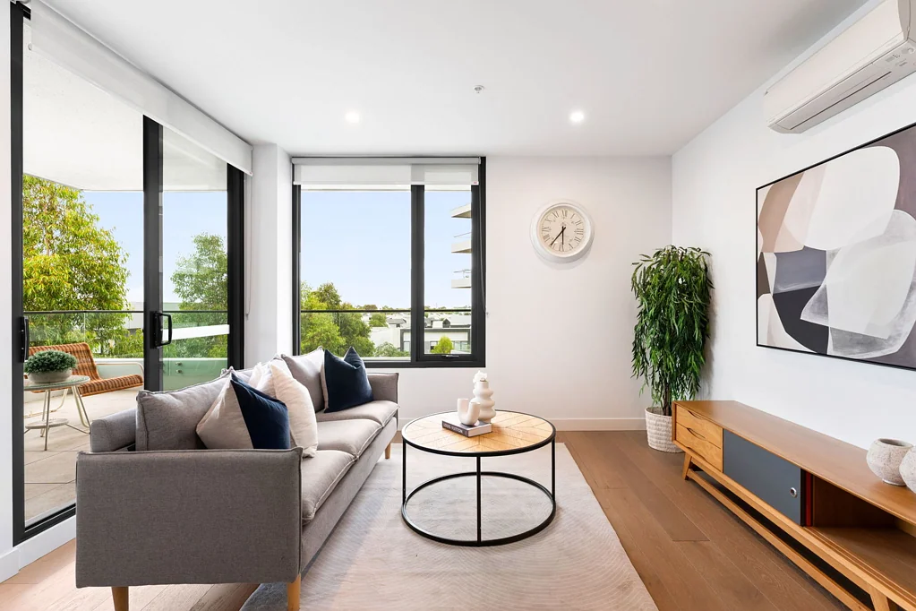 Clayton South 2غرفة نوم Stylish, Light-Filled Apartment with Generous Balcony Living