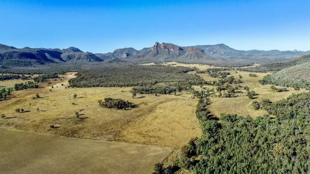 Coonabarabran  'YAHRINGERIE' [ 565.2Ha | 1,396.6Ac ] HIGHLY PRODUCTIVE, STUNNING LOCATION, SECLUDED.
