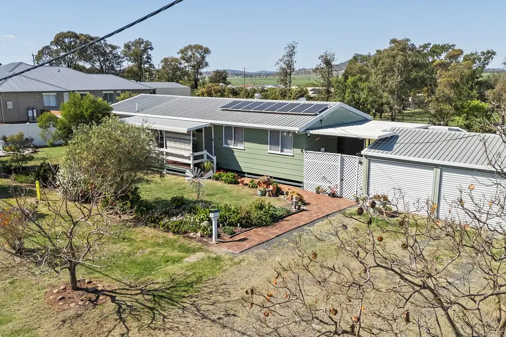 18 George Street, Kingsthorpe, QLD 4400