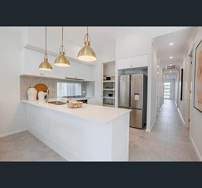 Adres Weerhou, Oran Park, NSW 2570, 4 slaapkamers, 2 badkamers, House