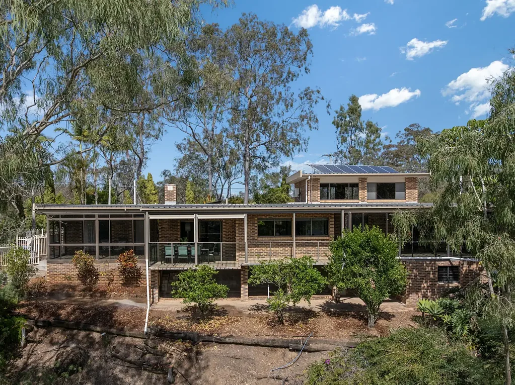 Chuwar 4Moenga A Stunning Location With Potential Dual Living