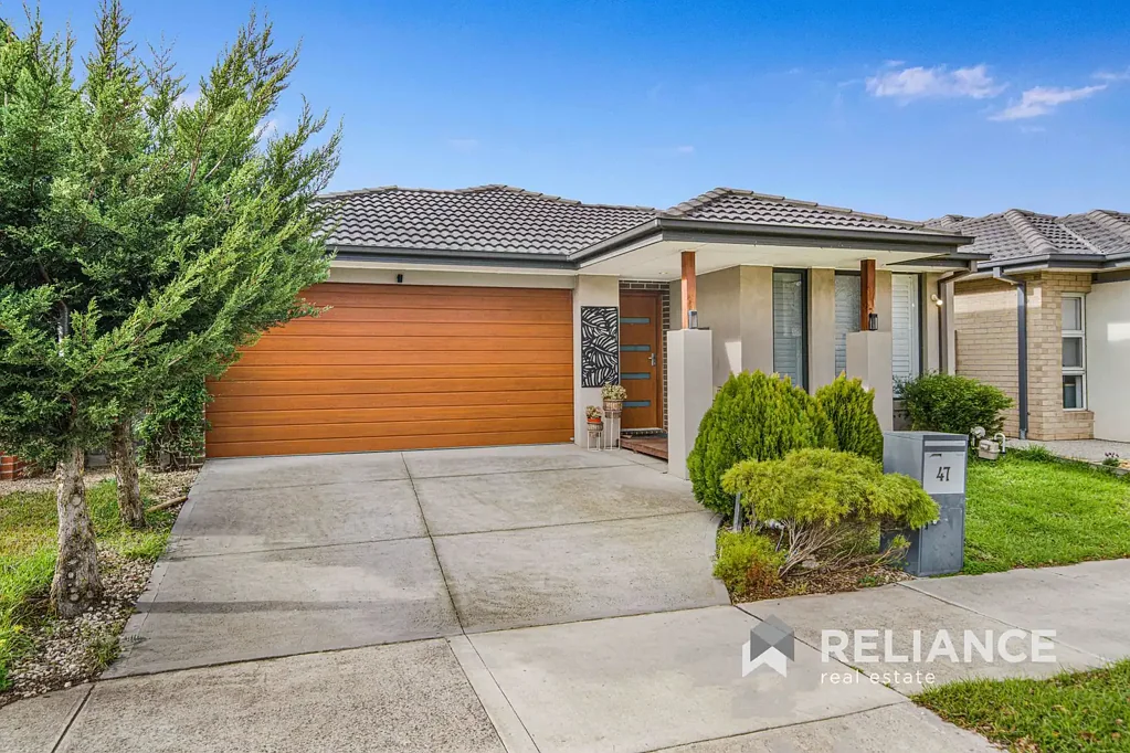 Family Home with Plenty of Extras!