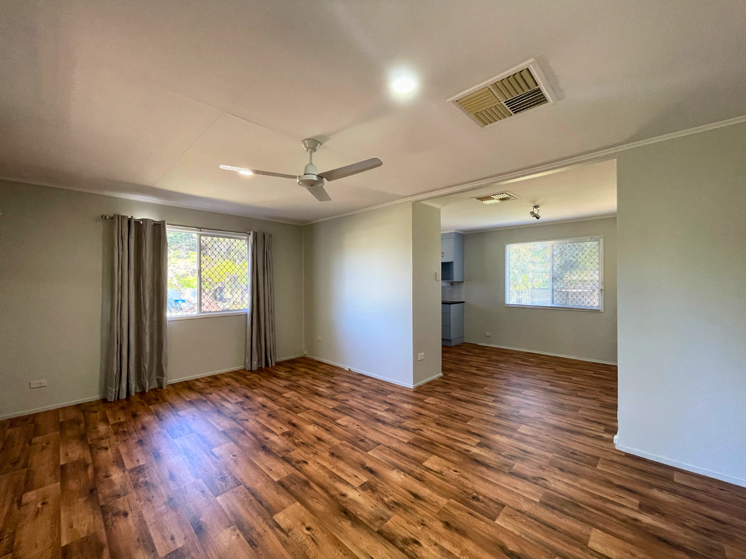 21 ROLFE ST, MORANBAH QLD 4744, 0房, 0浴, House