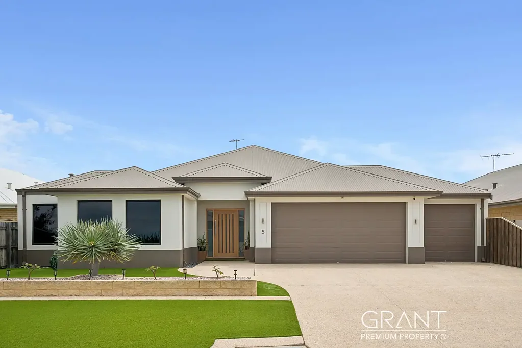 5 Tectona Way, Halls Head, WA 6210