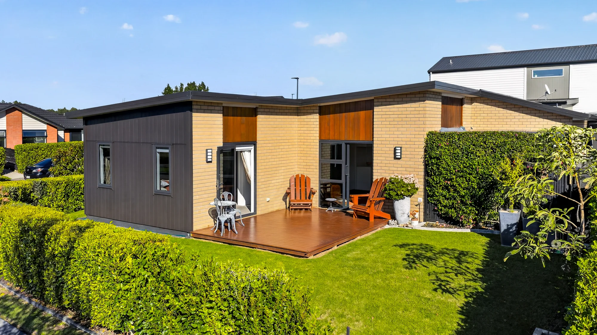 Karaka 3ห้องนอน Modern Living Meets a Thriving Community