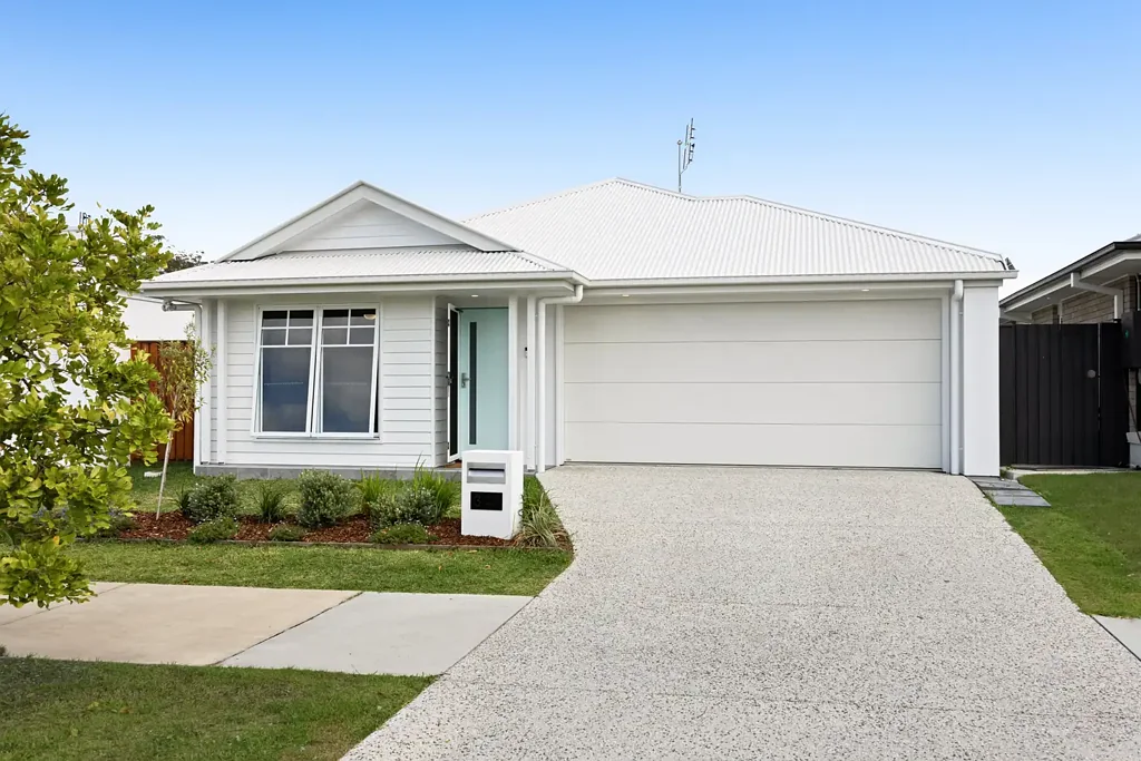 3 Forest Road, Palmview, QLD 4553
