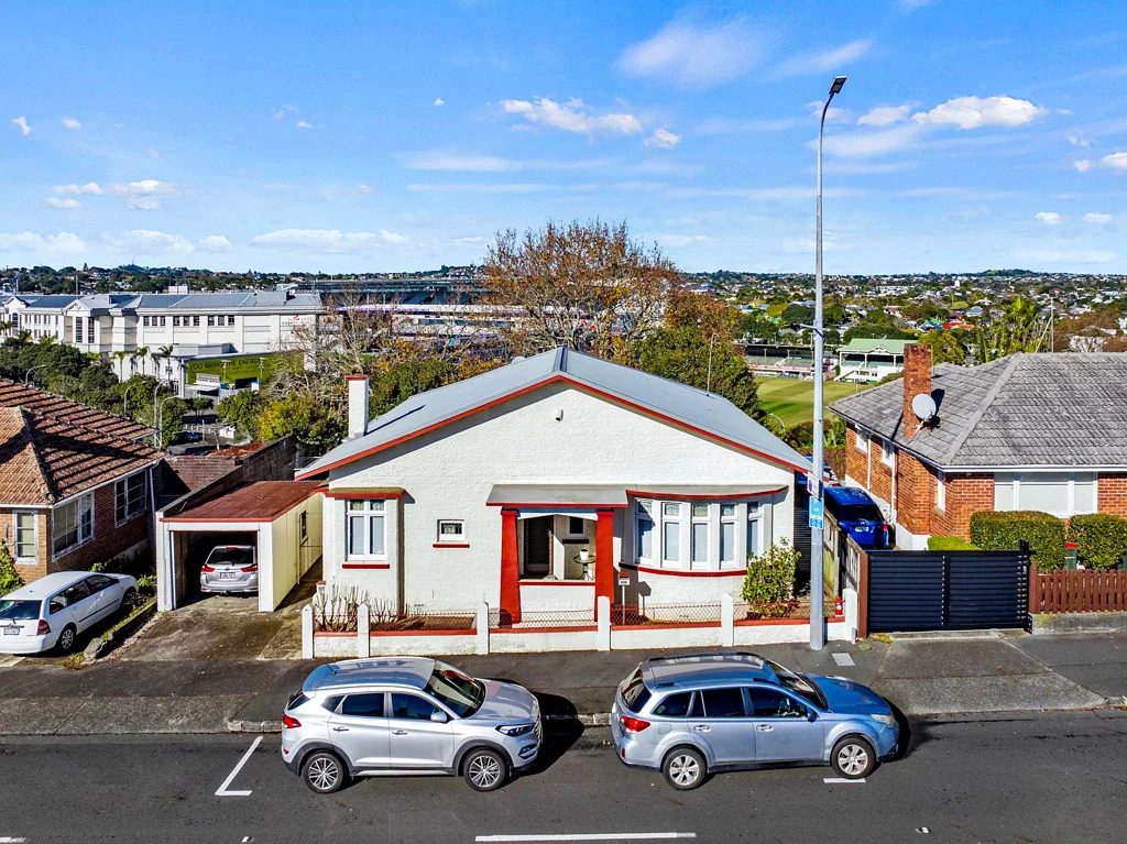 Kingsland KINGSLAND CENTRAL LAND BANK WITH INCOME