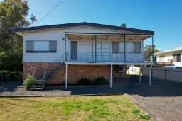 12 Mooloobar Street, Narrabri