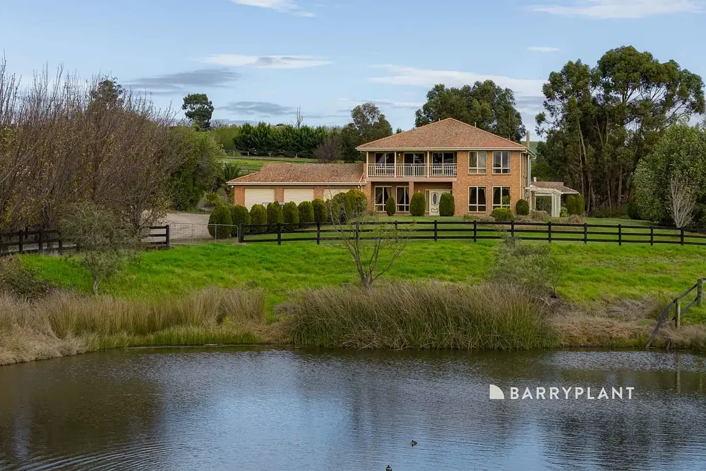 Longwarry 5 Bedroom Elite Equestrian Lifestyle on 61 Acres!