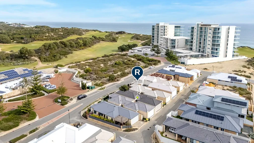 Dawesville 3房  Walk along the beach & the fairways everyday