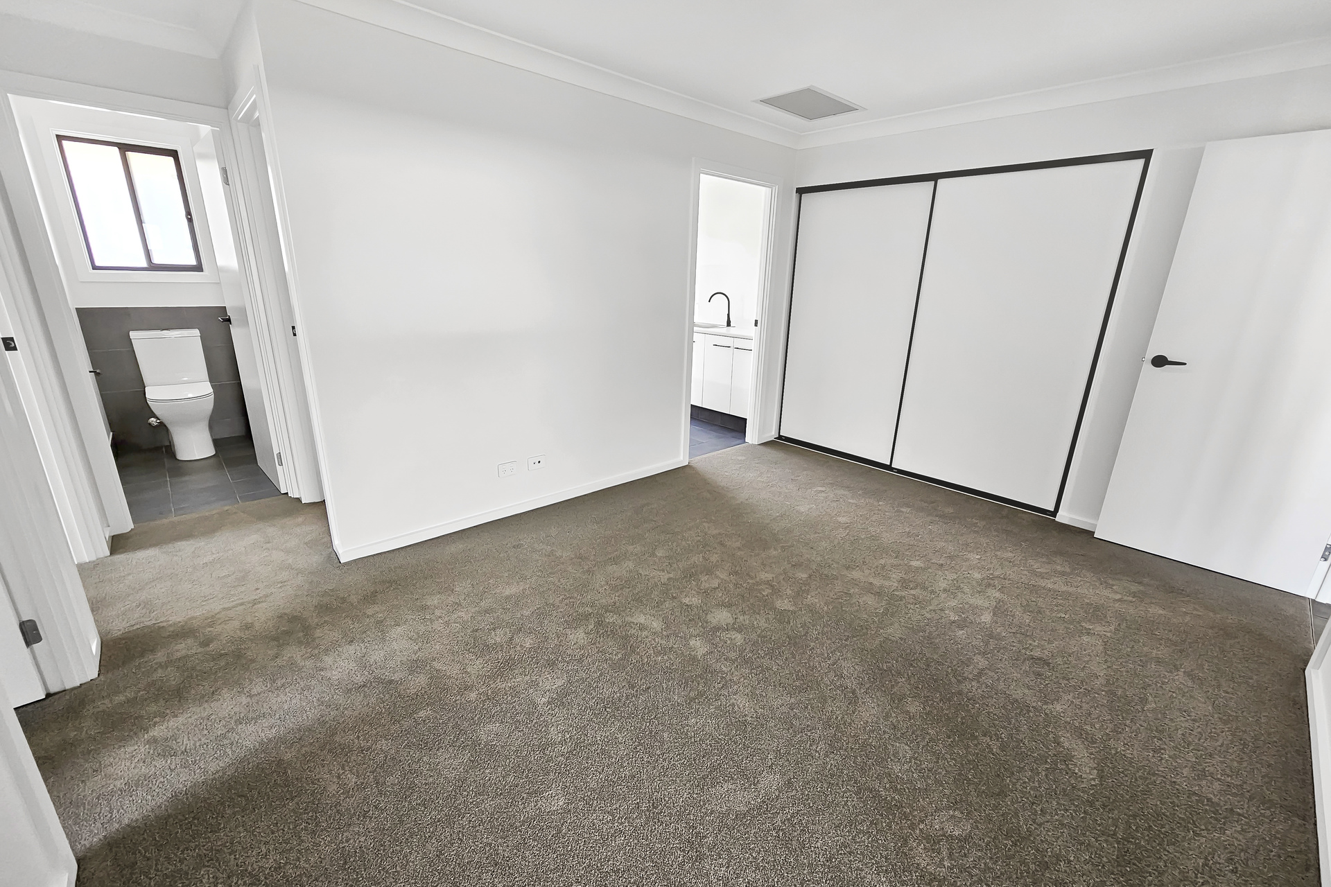 6 SUTTOR AV, CAERLEON NSW 2850, 0房, 0浴, House