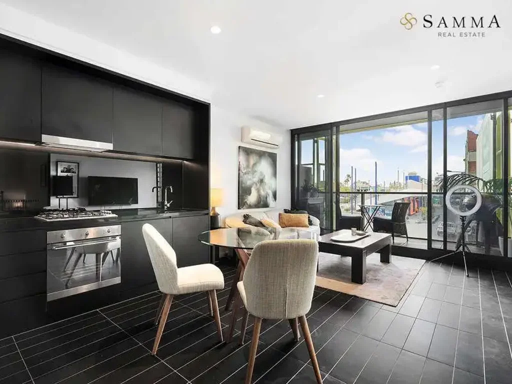Stylish Inner-City Living in the Heart of Prahran with City Views