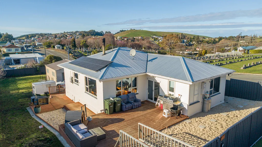 Oamaru 3房  Roll Up Your Sleeves… and Reap the Rewards!