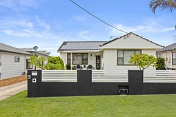 5 Maxwell Avenue, Belmont North