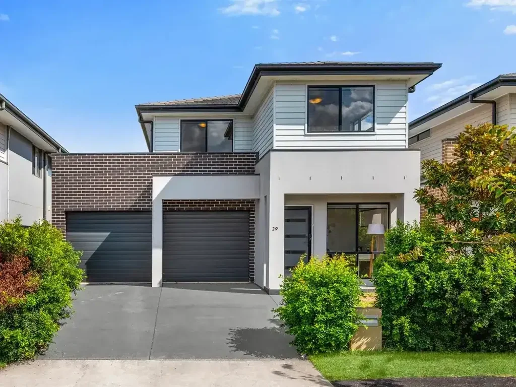 Stylish Family Living in Prime Edmondson Park Location