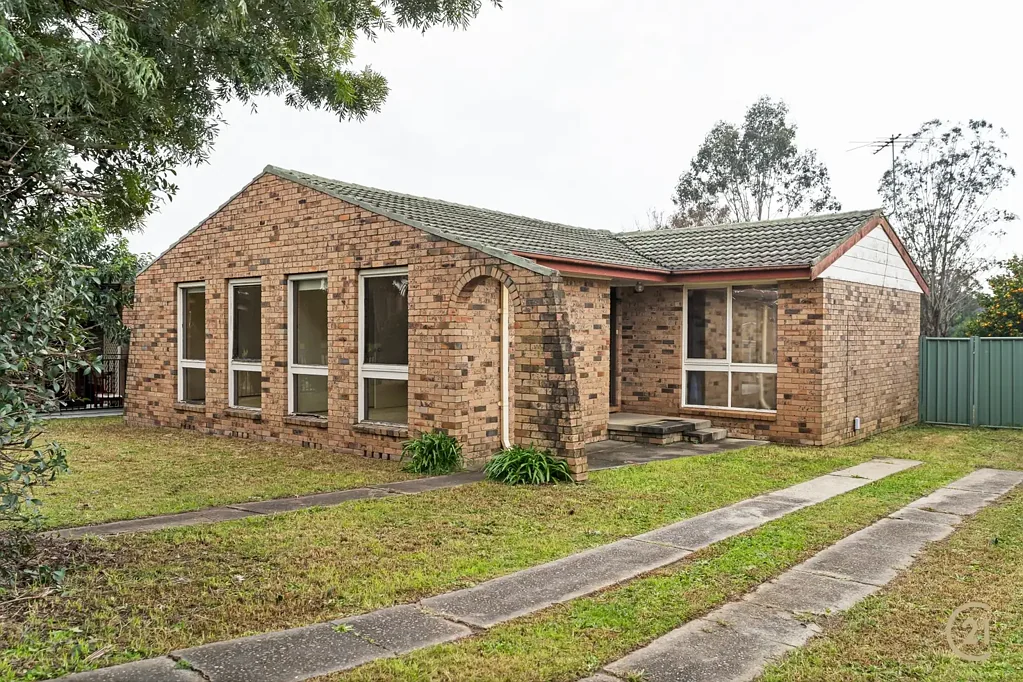 Address Withheld, Macquarie Fields, NSW 2564