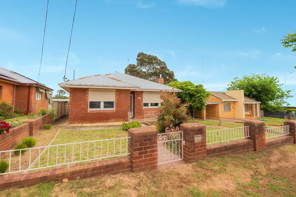 Ray White Real Estate Parkes