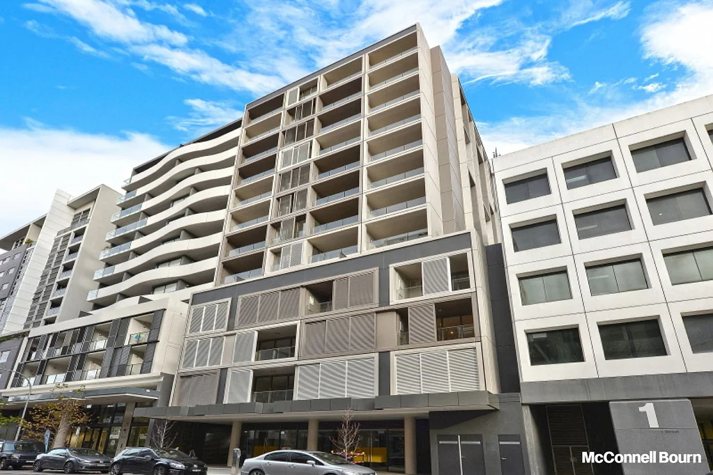 Modern Living Just Steps from St Leonards Station