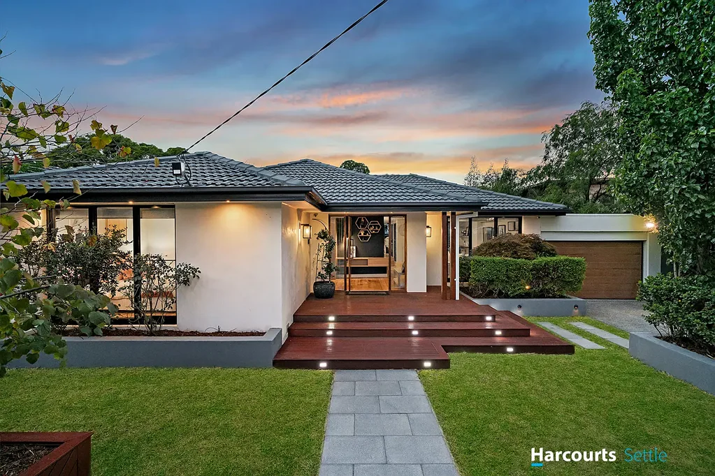16 Jacaranda Road, Wheelers Hill, VIC 3150