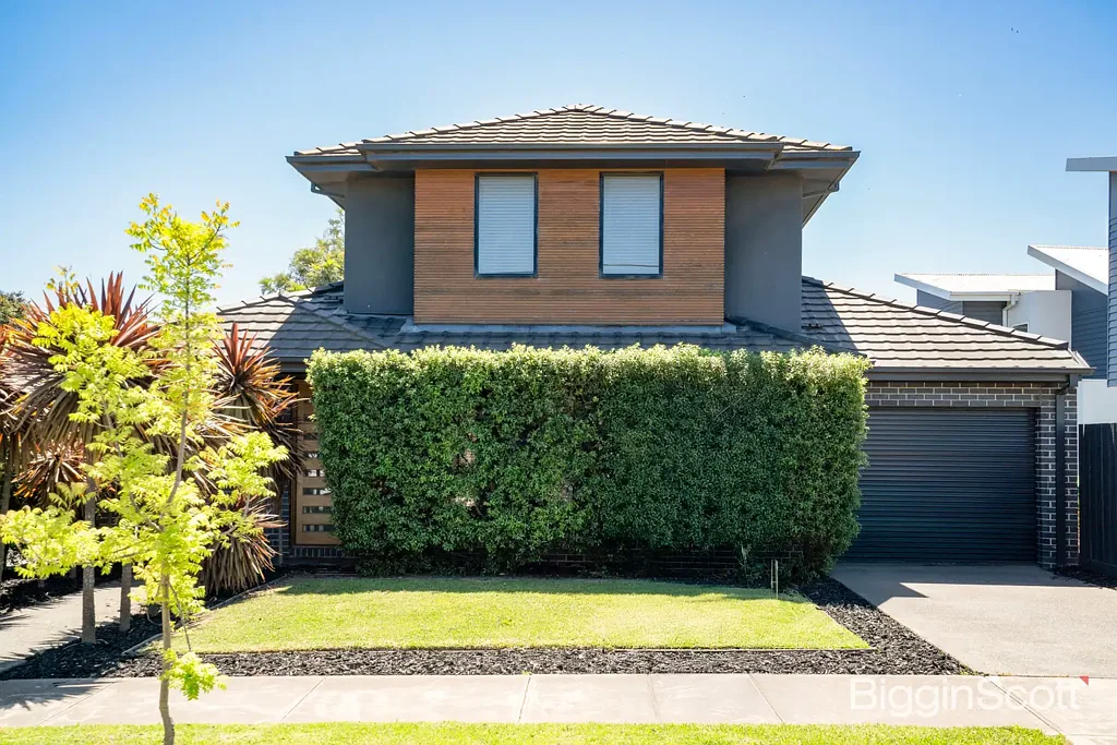 1/10 Viola Avenue, Brooklyn, VIC 3012