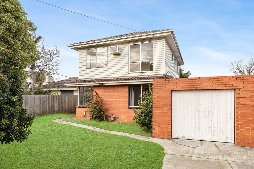 Dingley Village 6Kwarto A Rare Six-Bedroom Opportunity in Central Dingley Village