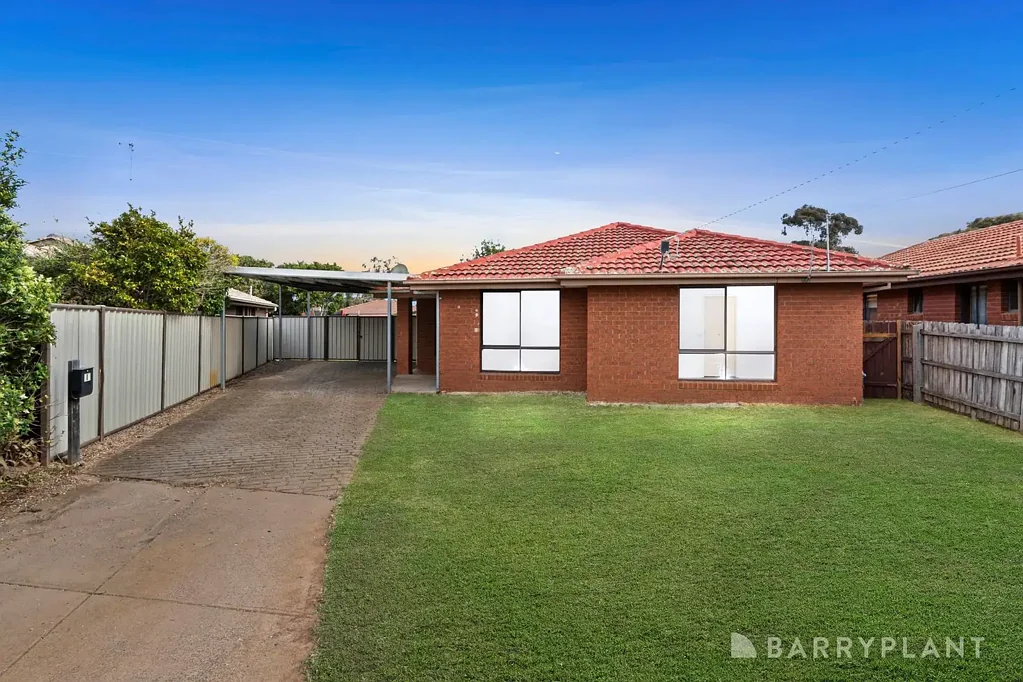 8 Berrigan Court, Werribee, VIC 3030