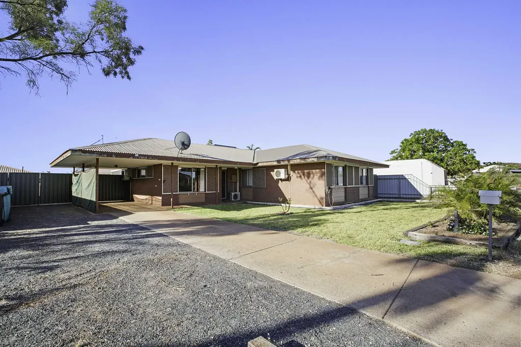 Charming Millars Well Gem - Comfort and Convenience