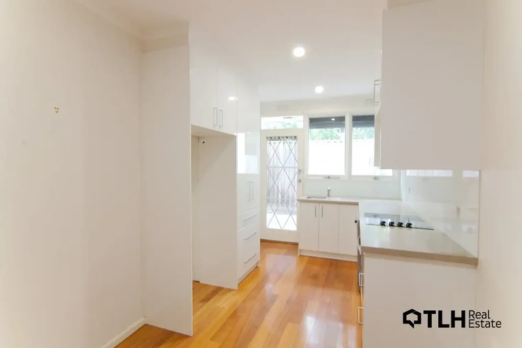 Charming Malvern Living in an Unbeatable Location
