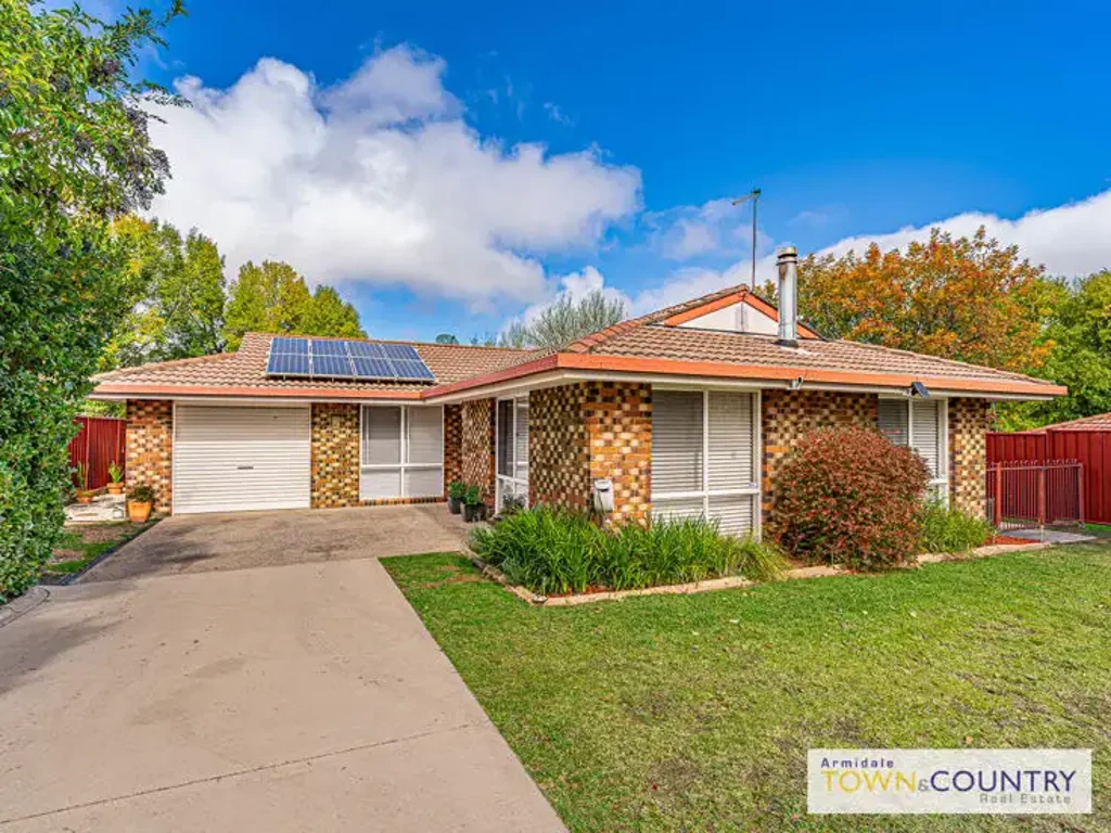 14 Verna Close, Armidale, NSW 2350
