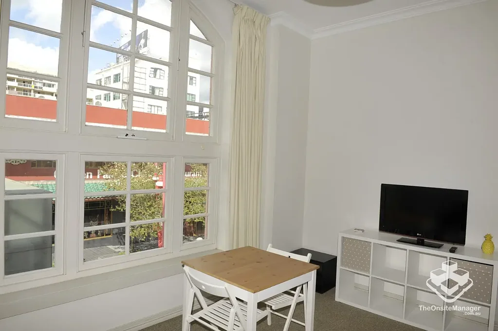 Renovated One-Bedroom Unit - Fully Furnished in the Heart of Fortitude Valley